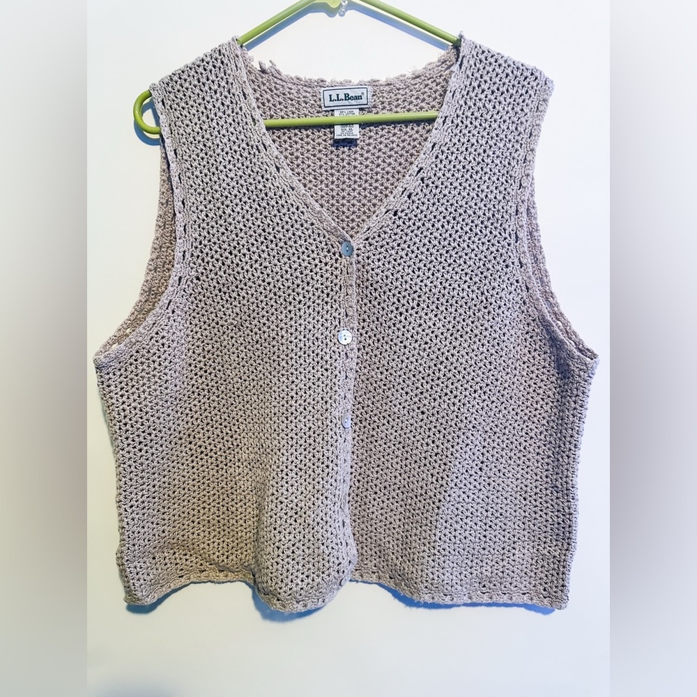 Vintage L.L.Bean Beige Knit Sweater Vest